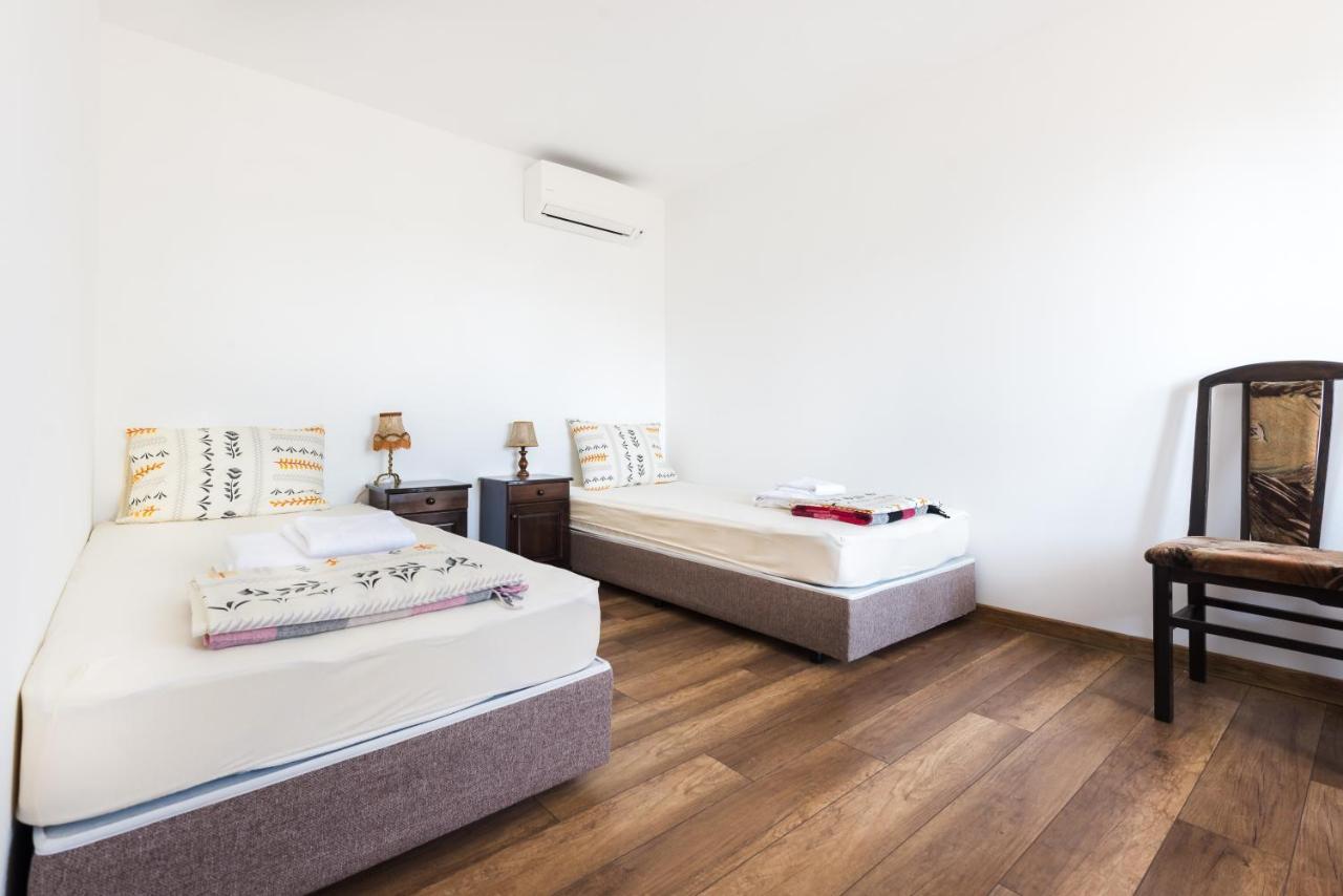 Guest House Hristova Kashta - Христова Къща Cherni Vrŭkh エクステリア 写真